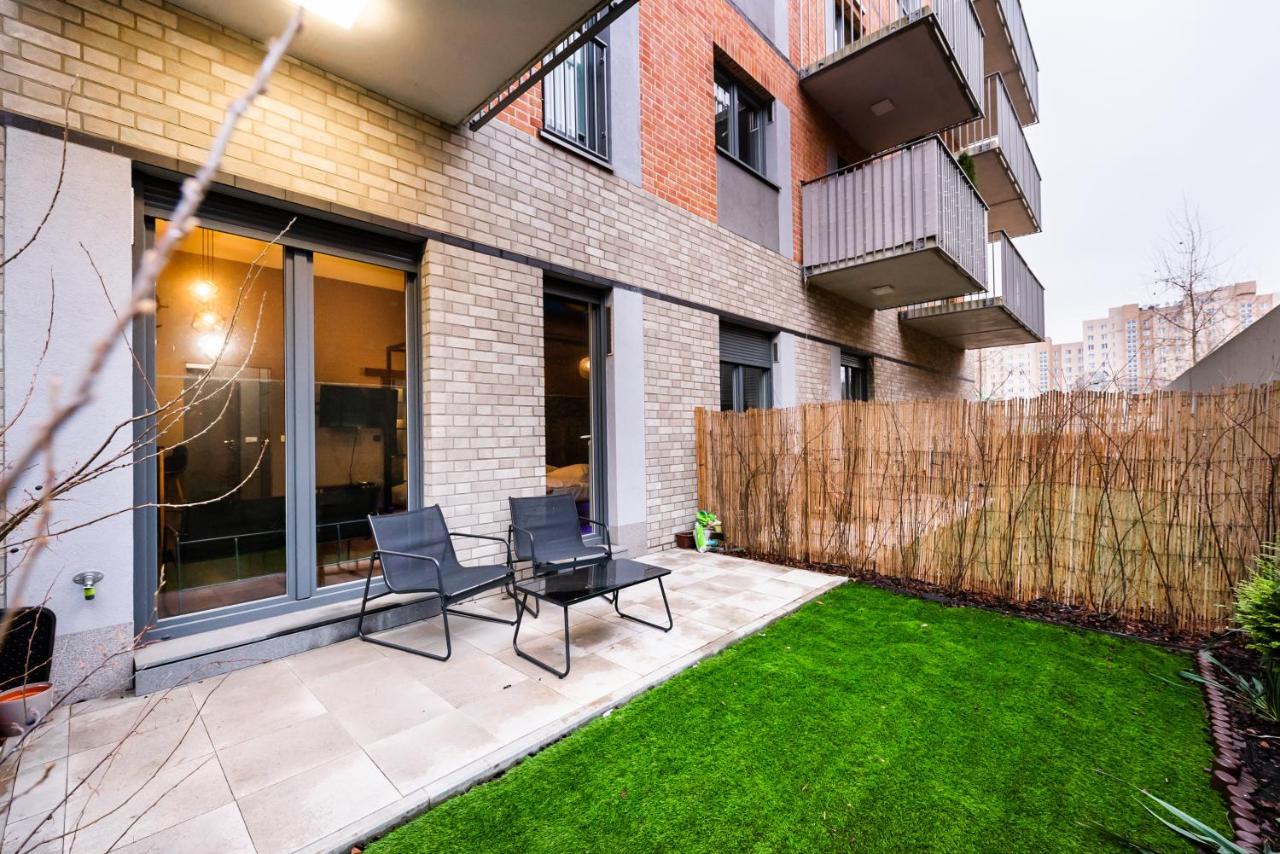 New Praga Ladies' & Gentlemen'S Apartments 바르샤바 외부 사진